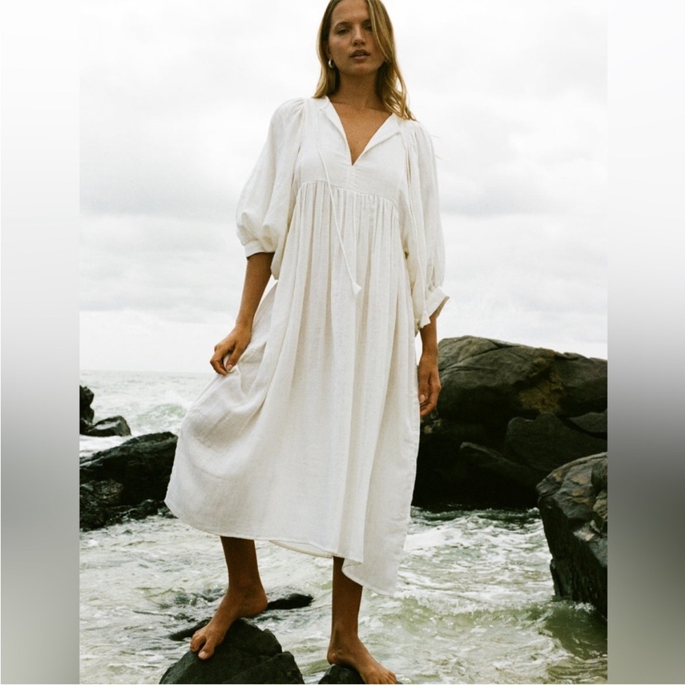 Daughter of India Kyra Midi Dress Sz Medium White Gauze Crinkle Puff Sleeve
